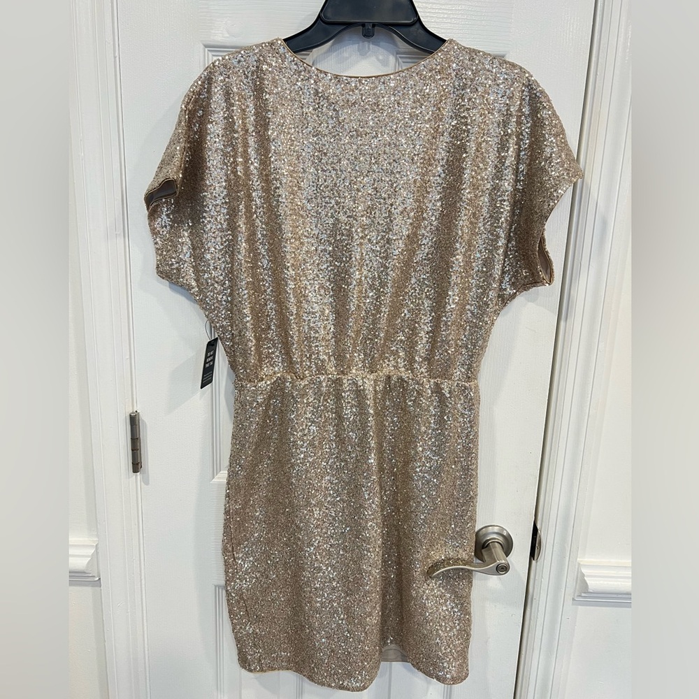NWT Express Ruched Sequin sheath dress, size M - Picture 2 of 5